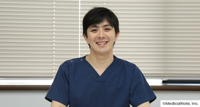新型コロナウイルス感染症を疑う症状がある場合の自宅での過ごし方は？〜市販薬の解熱剤の注意点や同居者の感染対策とは〜