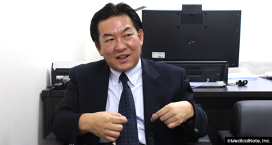蕁麻疹が治らないときはどうする？～種類と原因、対処法について解説～