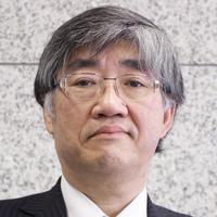 山下 英俊 先生