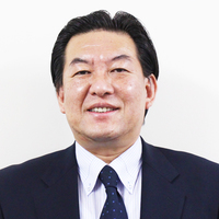 川村 龍吉 先生